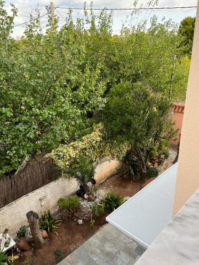 Domelia'S Luxury Apartments Near Airport & Beach Artemida  Exterior foto